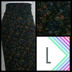 LulaRoe Cassie Pencil Skirt